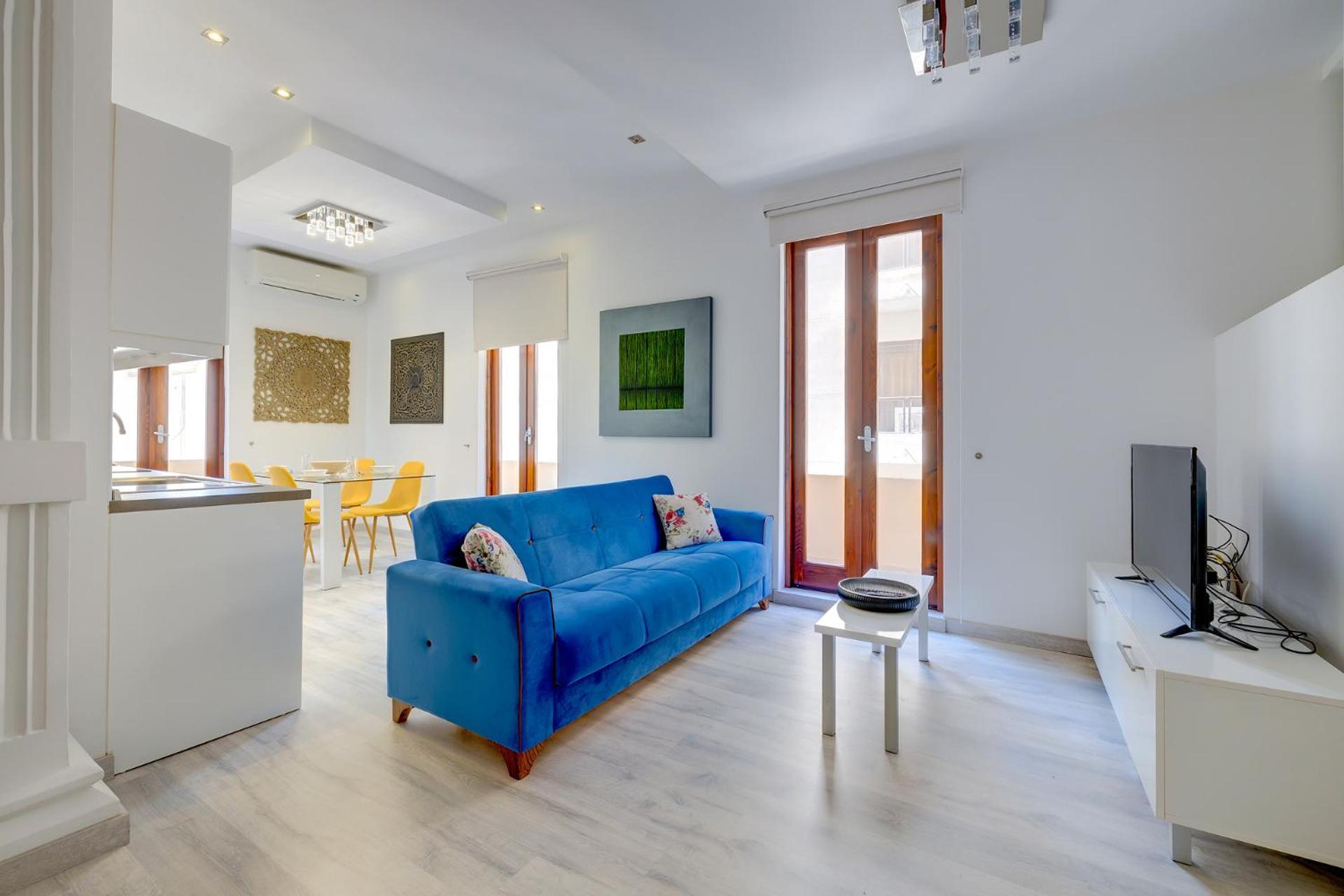 Apartmán Stylish 2br Apart, Steps Away From The